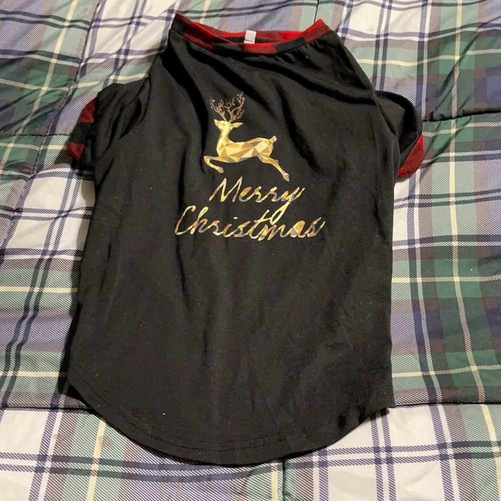 Nwot Animal Christmas shirt L